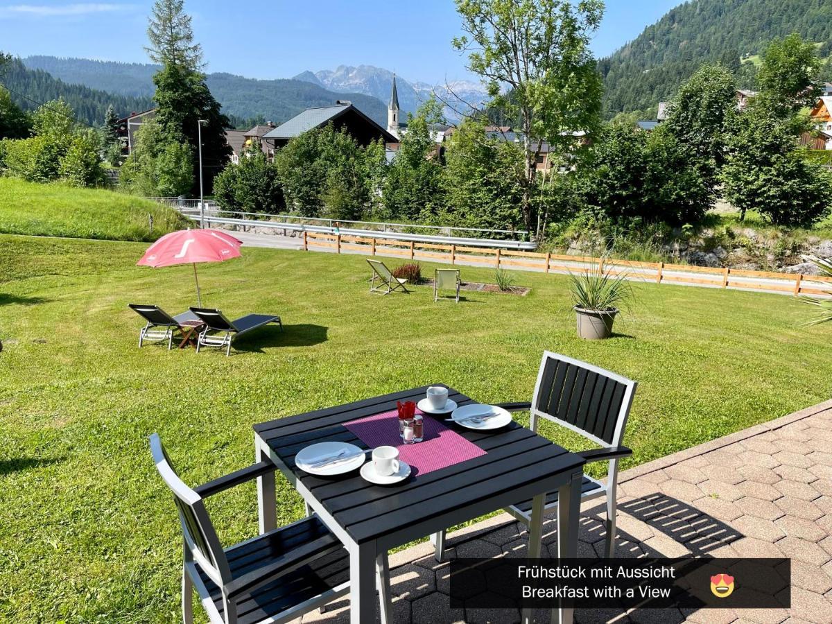 Hotel Kronenhirsch Russbach am Pass Gschuett Luaran gambar