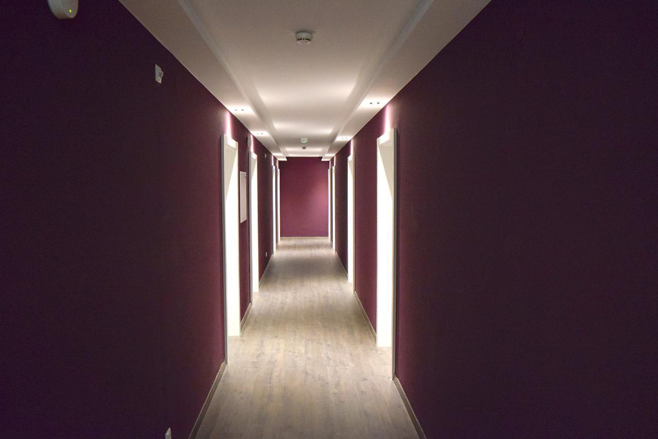 Hotel Kronenhirsch Russbach am Pass Gschuett Luaran gambar